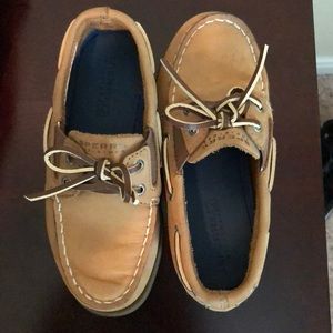 Sperrys for boys